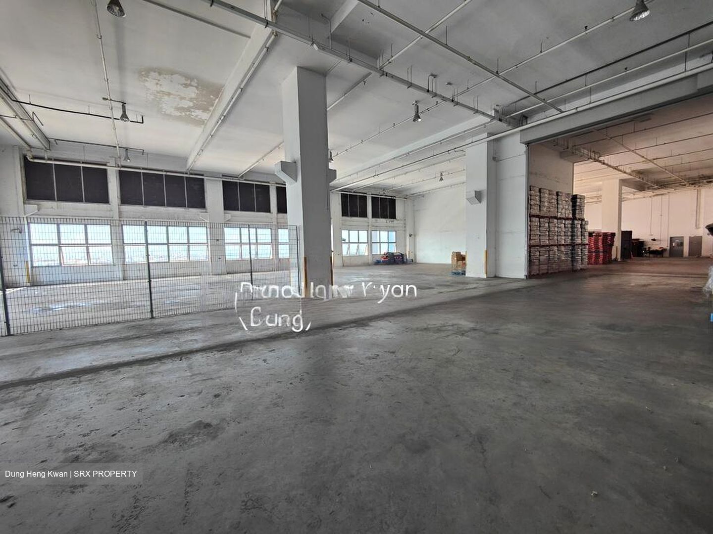 Tuas Connection (D22), Warehouse #458797801